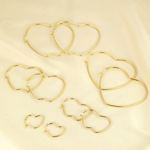 Pendientes De Aro De Corazón Acero Inoxidable Chapado En Oro De 18K Exagerado Grande Pulido Minimalista Joyería Para Mujeres