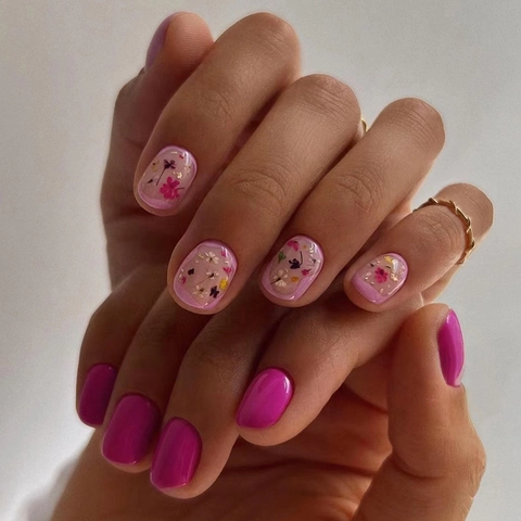 Short Square Press On Nails Rose Red Floral Pattern Glossy Sweet Ins Style Fake Nails For Women Elegant Autumn Manicure