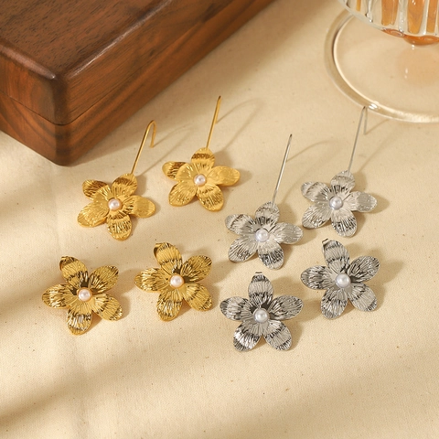 Bloem Oorbellen Roestvrij Staal 18K Verguld Imitatieparel Frans Retro Vintage Paleis Stijl Vrouwen Elegant