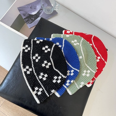 Cappello a Secchiello a Fiori Fatto a Mano all'Uncinetto da Donna Cappello da Sole in Maglia di Acrilico Vintage