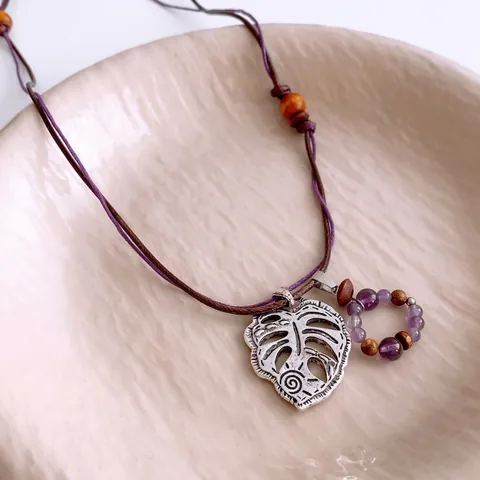 Collana Con Pendente Etnico Vintage Retro Lega Cava Foglia Monstera Ametista Viola E Perle Di Legno Cordino Intrecciato Catena Maglione