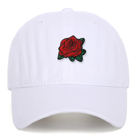 Berretto da Baseball in Cotone Lavato Vintage con Rosa Rossa Ricamata Cappello Dad Hat Protezione Solare Regolabile Donna Uomo