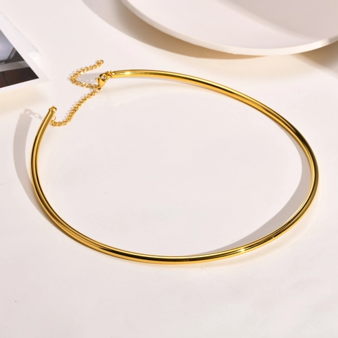 Minimalist Stainless Steel Gold Plated Neck Ring Choker For Women Thick Smooth Metal Torque With Extension Chain