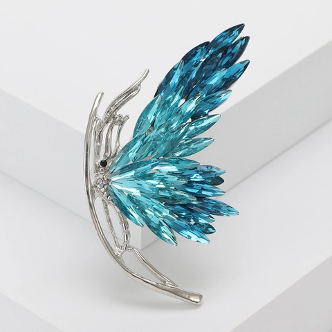 Elegante Spilla a Farfalla in Lega con Strass per Donna Spilla da Bavero Insetto di Cristallo Moda di Lusso Accessorio per Abito da Banchetto di Nozze