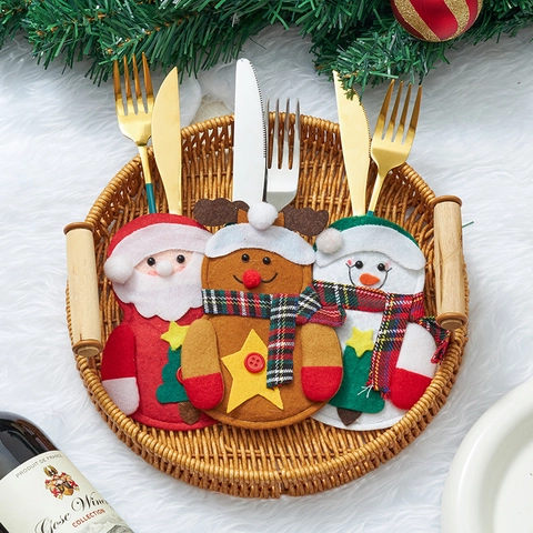 Christmas Cutlery Holder Pockets Non-Woven Fabric Santa Snowman Reindeer Tableware Bags Festive Dining Decor