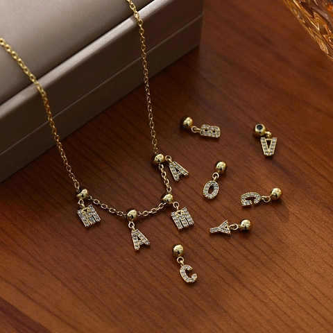 Collar Colgante Letra Cobre Chapado Oro Zirconia Mal de Ojo Cadena Ajustable Joyería Elegante Para Mujeres