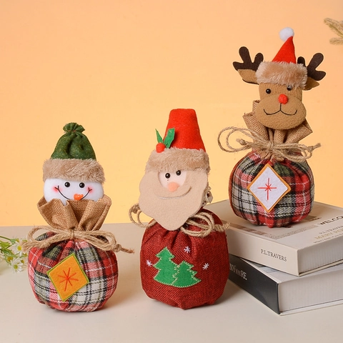 Christmas Gift Bags 3D Cartoon Santa Snowman Reindeer Linen Burlap Drawstring Candy Pouches Holiday Party Favor Decor