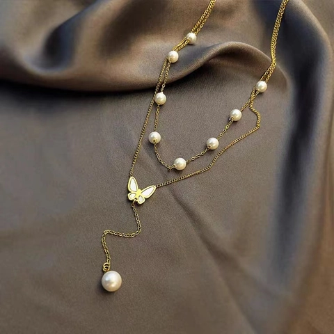 Doppellagige Halskette Schmetterling Anhänger Titanstahl Mit Künstliche Perlenimitation Und Weißer Muschel Elegante Quaste Y Kette Für Damen