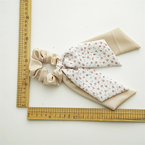 Coletero Con Estampado Floral Y Lazo De Cinta Larga Elegante Goma De Pelo De Satén Para Mujeres Niñas