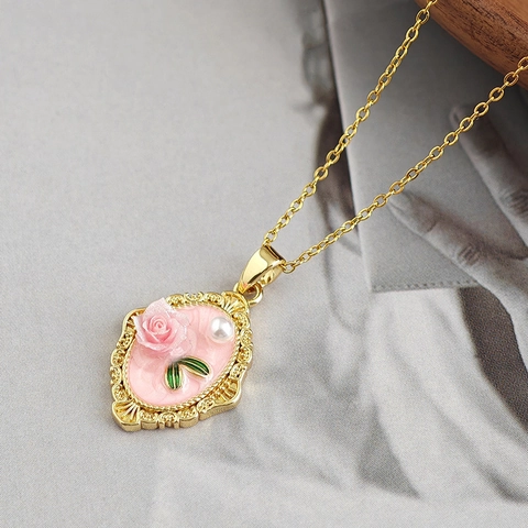 Vintage Stainless Steel Floral Enamel Pendant Necklace Gold Plated Flower Heart Gourd Artificial Pearl Necklace For Women Jewelry