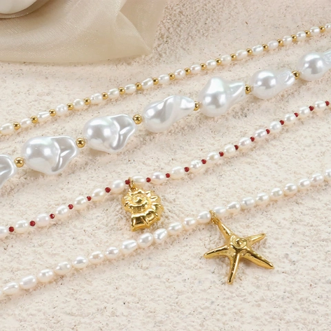 Collier Pendentif Étoile de Mer et Conque Style Océan pour Femme en Acier Inoxydable Plaqué Or Perle Artificielle Bijoux de Plage