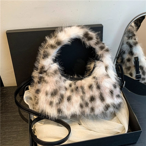 Animal Print Plüsch Crescent Hobo Tasche Kunstpelz Schulterhandtasche Für Damen Modisches Schickes Herbst Winter Styling