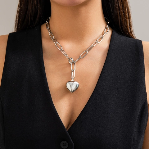 Collar Con Colgante De Corazón Hinchado Cadena De Clip De Hierro Pulido Espejo Joyería De Clavícula Minimalista Para Mujeres