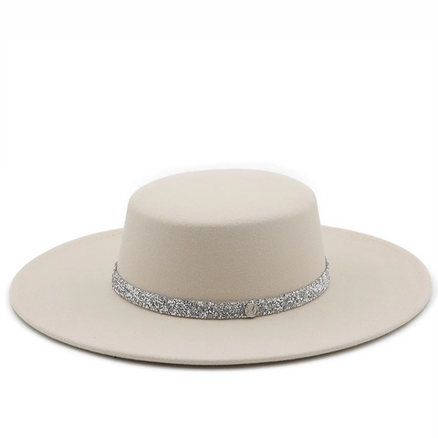 Elegant Flat Top Boater Hat Felt Wide Brim Rhinestone Band Metal M Logo Versatile Jazz Top Hat For Women Men