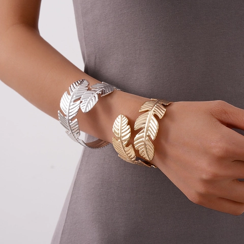 Blatt Feder Offener Armreif Verstellbar Metall Minimalistisch Elegant Schmuck Für Damen