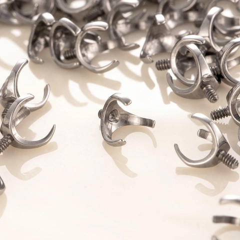 F136 Titanium Alloy Three Prong Round Ball Setting Empty Tray Threaded Screw Head Body Piercing DIY Jewelry Accessory Findings