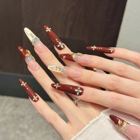 Navidad Forma Pico de Pato Uñas Postizas Hechas a Mano Burdeos Rosa Coral Diamante de Imitación Mariposa Flor Lujo Accesorios Manicura
