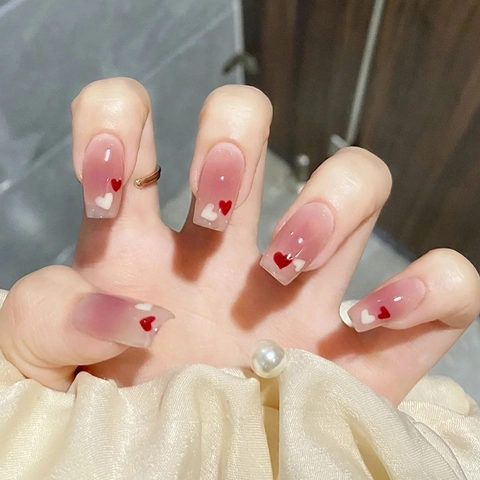 Unghie Finte Press On Sfumate Rosa Blush Motivo Cuore Lucide Rimovibili Lunghe Quadrate Arrotondate Per Donna