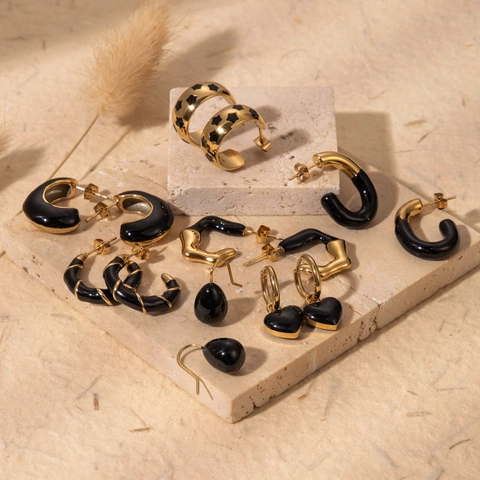 Französische Retro Edelstahl Ohrringe Herz Stern C Form Schwarze Emaille Gold Überzogen Schmuck Für Damen