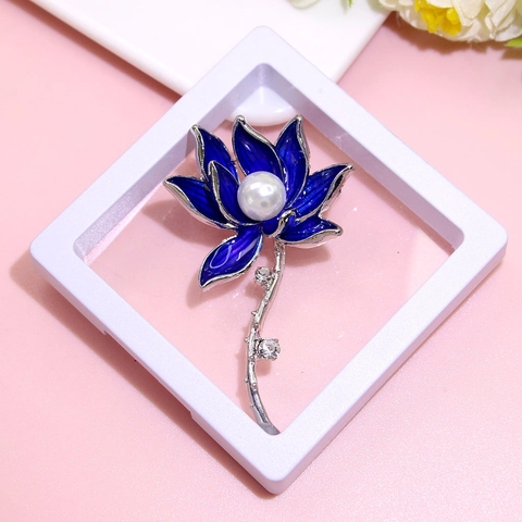 Elegant Alloy Brooch Pin For Women Fashion High End Artificial Pearl Rhinestone Corset Brooches Butterfly Floral Animal Style Accessory Gift Boxed