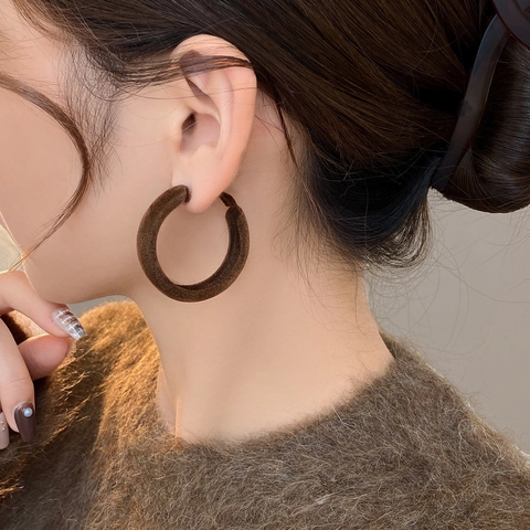 Retro Beflockte C-Förmige Creolen Damen Mit 925 Sterling Silber Ohrstecker Geometrische Samtstruktur Schmuck