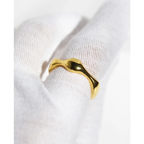 Minimalistische Onregelmatige Golf Open Ring Vloeibaar Metaal Stijl Messing Verguld Verstelbare Mode Sieraden Voor Dames