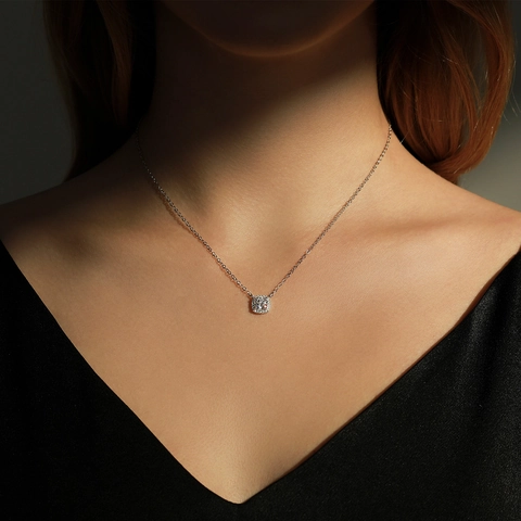 925 Sterlingsilber Moissanit Halskette Für Damen Elegant Geometrisch Quadratisch Rund Anhänger Glänzende Schlüsselbeinkette Schmuck