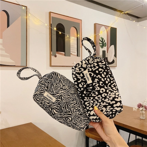 Trousse à Maquillage en Toile de Mode pour Femmes Imprimé Zèbre Léopard Grande Capacité Organisateur de Maquillage Pochette