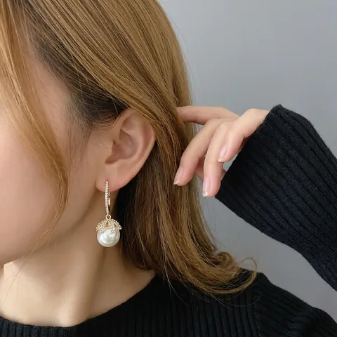 Orecchini Pendenti Retro Francesi Eleganti Con Perla Artificial Bianca E Zircone Placcato Oro Perno In Argento Gioielli Di Moda Donna