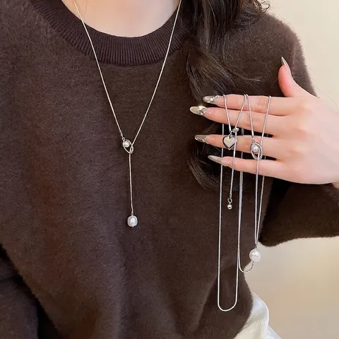 Collana A Y Regolabile Con Pendente A Cuore E Imitazione Perla Artificial Barocca Lega Rame Catena A Serpente Per Donna