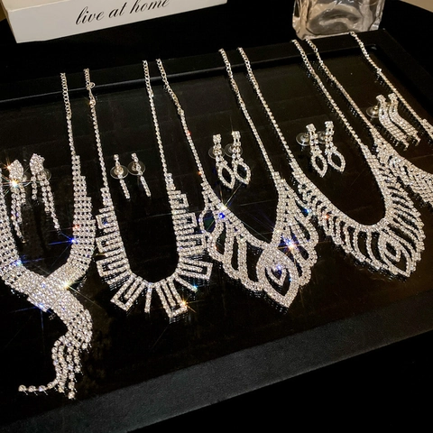 Collana E Orecchini In Lega Con Strass E Nappa Traforata Per Banchetto Di Nozze Gioielli Scintillanti Donna