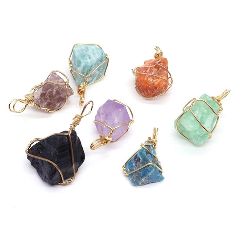 Collar Con Colgante De Piedra De Cristal Natural Hecho A Mano Envuelto En Alambre De Oro Joyería Curativa Irregular Para Mujer