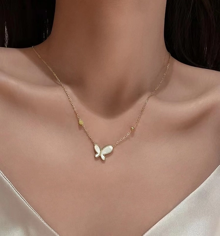 Schmetterling Anhänger Halskette Für Damen Titanstahl Vergoldet Weiß Perlmutt Muschel Kubischer Zirkonia Elegant