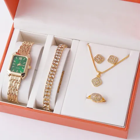 Ensemble Montre et Bijoux en Alliage de Luxe pour Femmes Quartz Forme de Cœur Incrusté de Strass Bracelet Collier Boucles d'Oreilles Bague