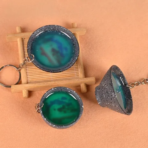 Miniature Bowl Keychain Realistic Simulated Soup Food Model Resin Creative Traditional Style Bag Charm Hanging Accessory