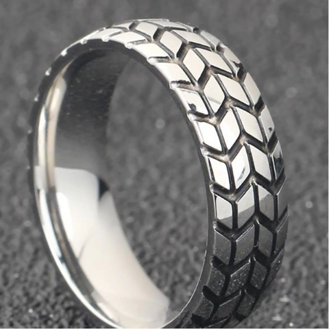 Anillo In Lega Con Trama Di Pneumatico Per Uomo E Donna Intagliato in 3D Gioielli Stile Punk Industriale Fascia Da Moto Retrò