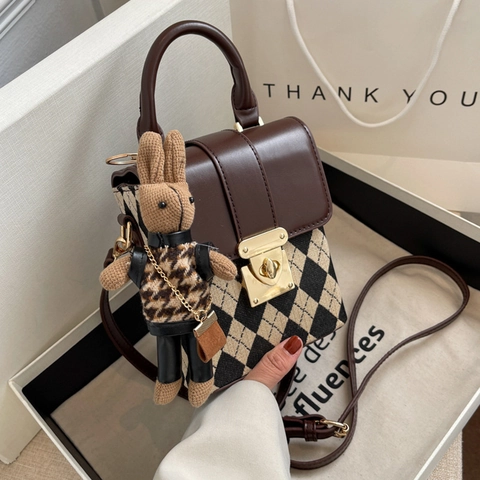 Vintage Rhombus Women Shoulder Crossbody Bag PU Leather Fabric Top Handle With Cartoon Pendant Gold Metal Lock