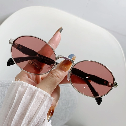 Oval Sonnenbrille Metallrahmen UV400 Schutz Retro Mode Streetwear Brillen Für Damen Outdoor Reise Party Accessoire
