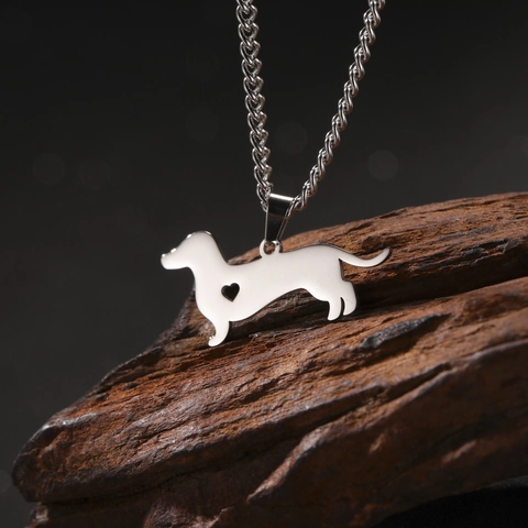 Stainless Steel Dachshund Dog Pendant Necklace For Women Men Gold Silver Plated Heart Cutout Animal Shape Fashion Jewelry Gift