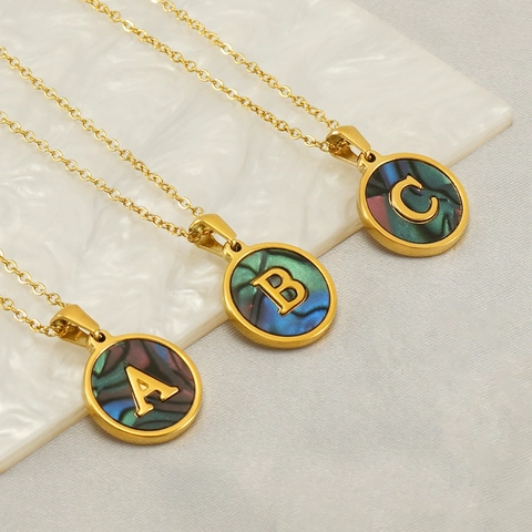 Collier Lettre Alphabet Rond en Acier Inoxydable pour Femmes Pendentif Initial Plaqué Or Texture Coquille Bijoux Personnalisés