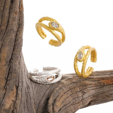 Anillo Abierto de Plata de Ley S925 Martillado Irregular para Mujer Elegante Anillo con Diamantes de Imitación Piedra Ovalada Ajustable Joyería