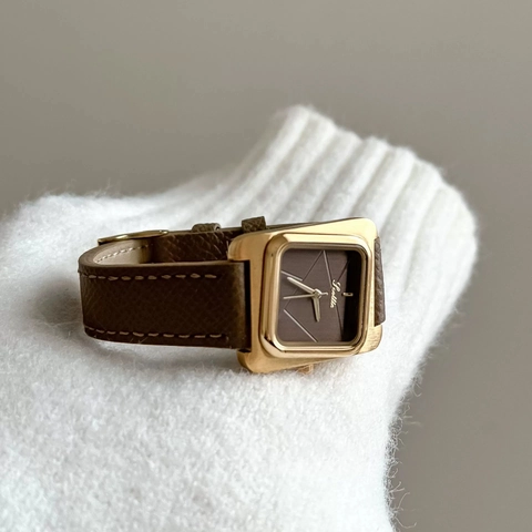 Elegant Women Square Quartz Watch Retro Fashion Pointer Wristwatch Waterproof Leather Strap Stainless Steel Band Luxury