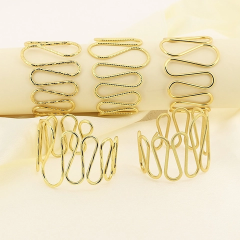 Übertriebener Unregelmäßiger Wellen Gebogener Edelstahl Offener Armreif Für Damen Mode Geometrisch Vergoldet Manschette Armband Schmuck