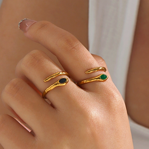 Vintage Stainless Steel Snake Ring For Women Gold Plated Adjustable Open Ring Black Green Rhinestone Hip Hop Jewelry Gift