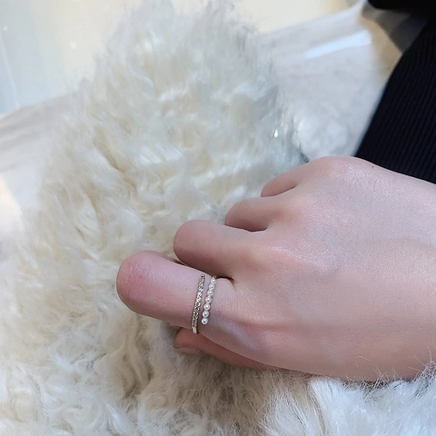 Eleganter Doppelschichtiger Offener Ring Legierung Faux Künstliche Perle Zirkon Minimalistischer Zeigefinger Schmuck Geschenk Damen