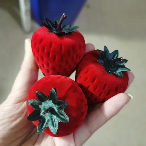 Strawberry Shape Flocked Jewelry Box For Rings Earrings Velvet Plastic Small Gift Packaging Storage Case For Women Jewelry