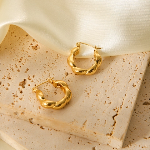 Orecchini A Cerchio Intrecciati Placcati In Oro 18K Acciaio Inossidabile Stile Francese Texture Robusta Per Donna