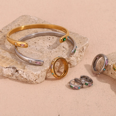 Conjunto de Joyería de Acero Inoxidable Pulsera Estrella Pendientes Geométricos Anillo Chapado en Oro 18K Strass Colorido Mujer