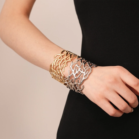 Vintage Zweig Textur Breiter Offener Armreif Für Damen Künstlerisch Koralle Hohl Metall Armband Schmuck Mode Accessoire