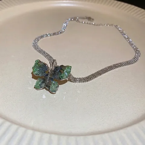 Collana Choker Con Pendente A Farfalla In Cristallo Verde Catena In Maglia Di Rame Gioielli Eleganti Per Donna